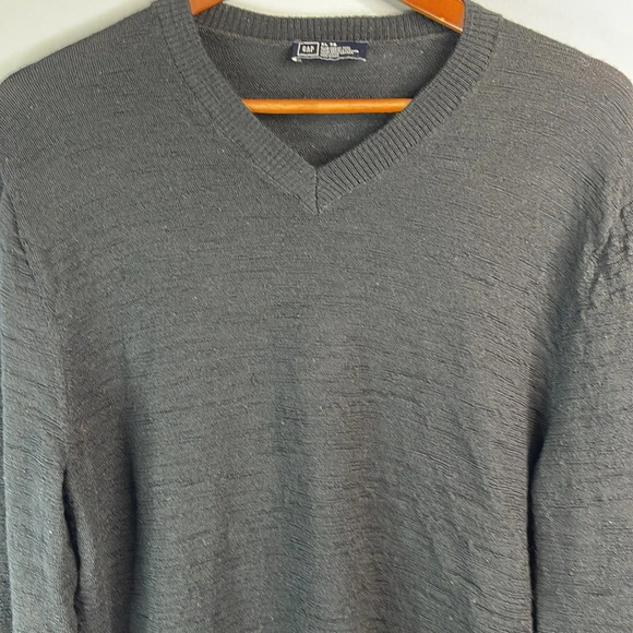 GAP Mens Slub Merino Wool V-Neck Sweater Black Long Sleeve Lightweight Knit XL - Picture 3 of 10